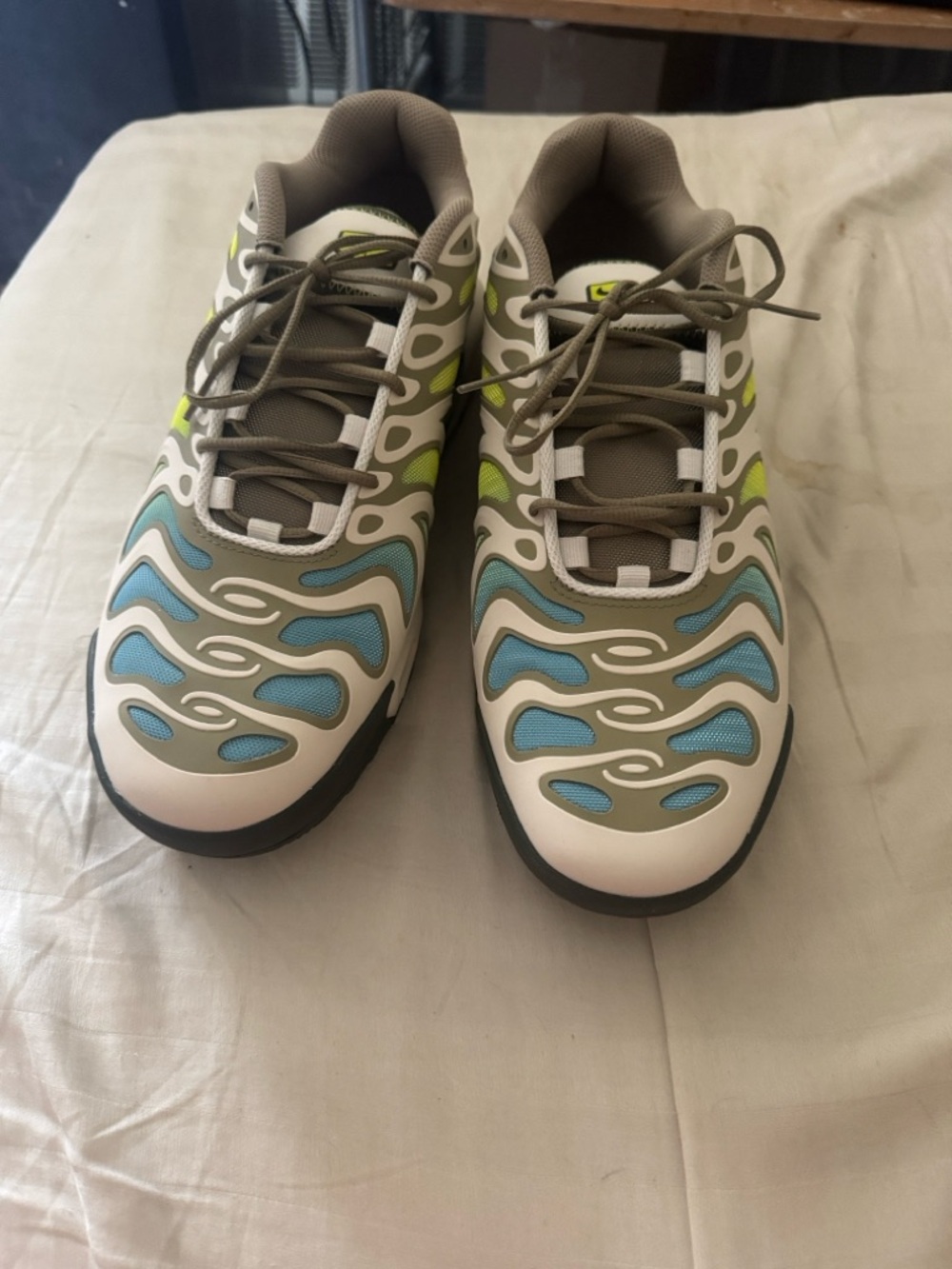 Nike Men's Sneakers White, Light Blue, Olive, Neon Yellow